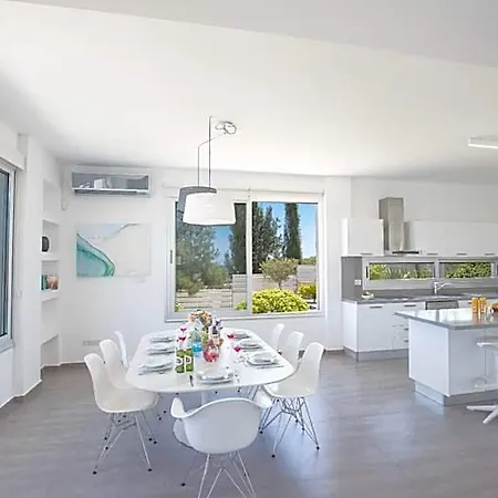 Prcv614, Luxury 6bdr Protaras With Pool And Panoramic Sea Views فندق 3*